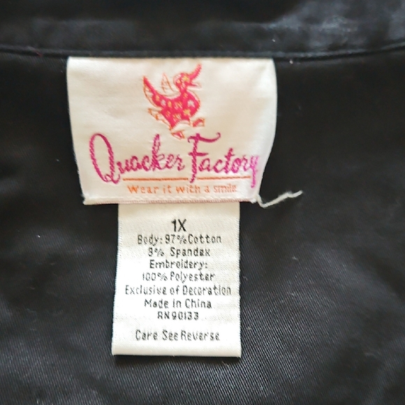 Quacker Factory Black Embroidered Dragonfly Jacket - Picture 4 of 4